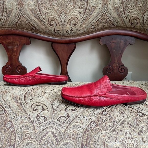 Burberry Hand Made Red Leather Slip On Squared Toe Mules Flats Shoes Size 7 - Picture 8 of 13